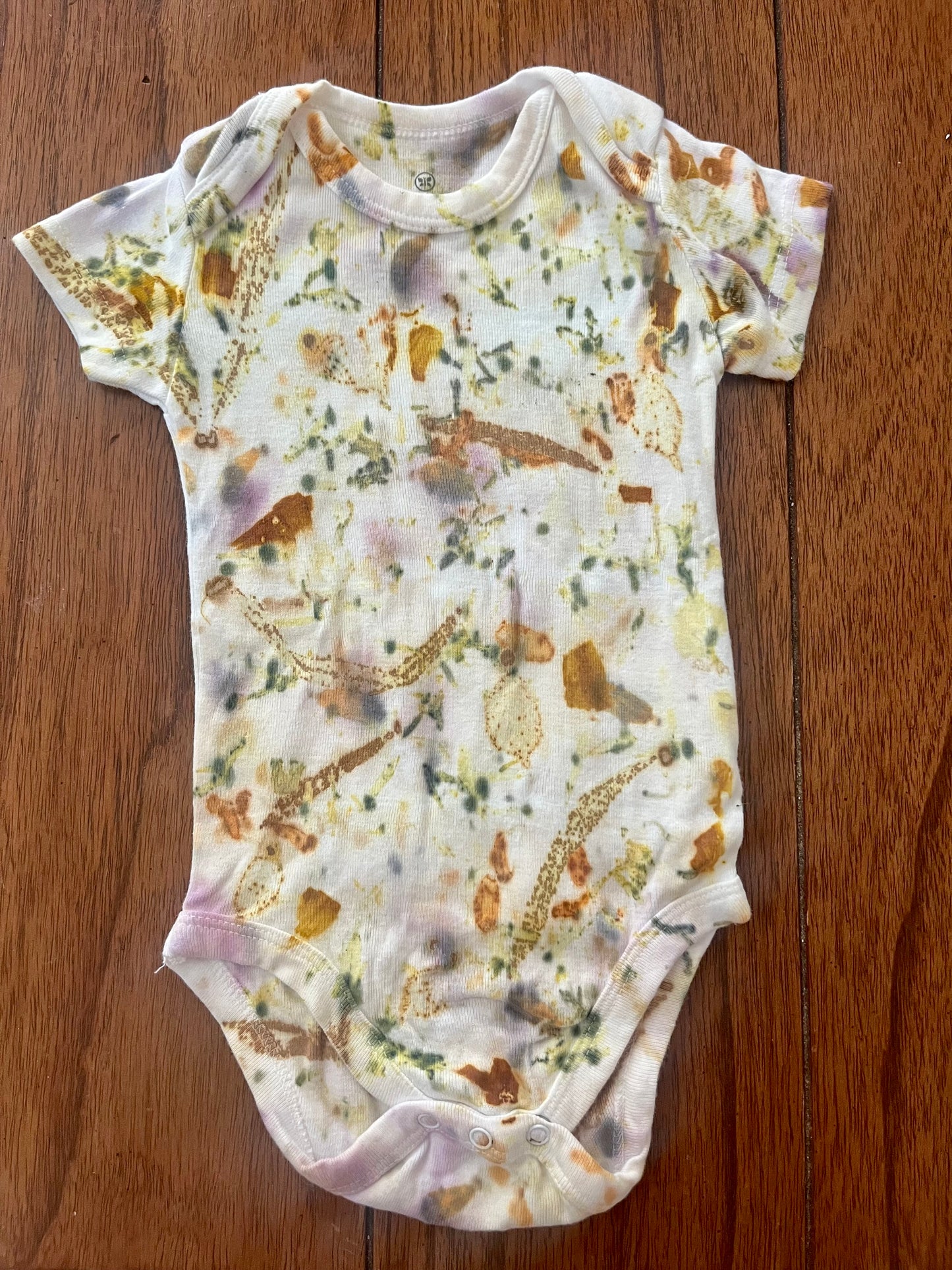 Onesie 3-6 months