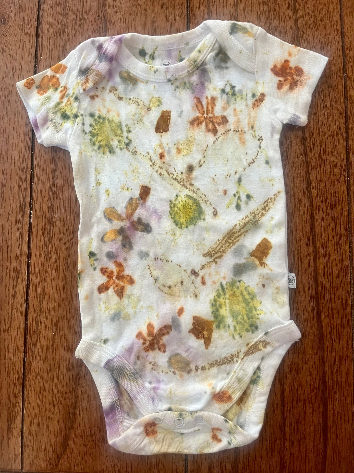Onesie 3-6 months