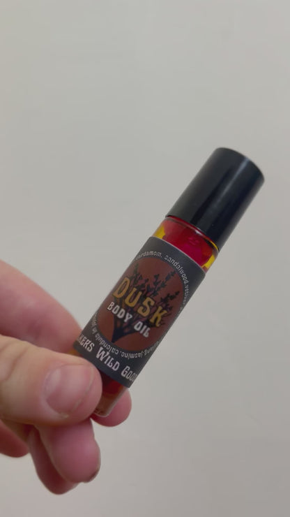 DUSK perfume oil